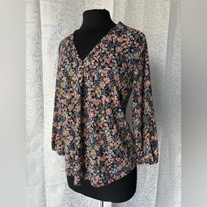 Vince Camuto Multicolor Floral V-Neck Blouse
